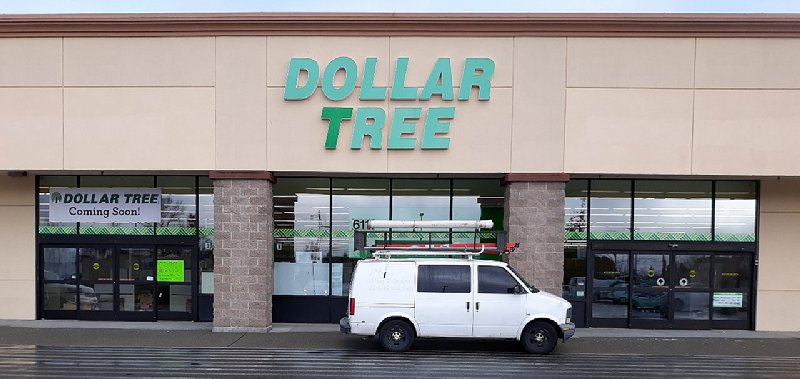 Dollar Tree, Good Food, and Great Prices 